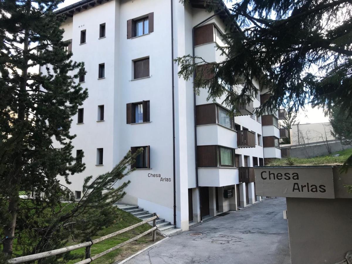 Bilocale Nuovo St. Moritz Chesa Arlas Exterior photo